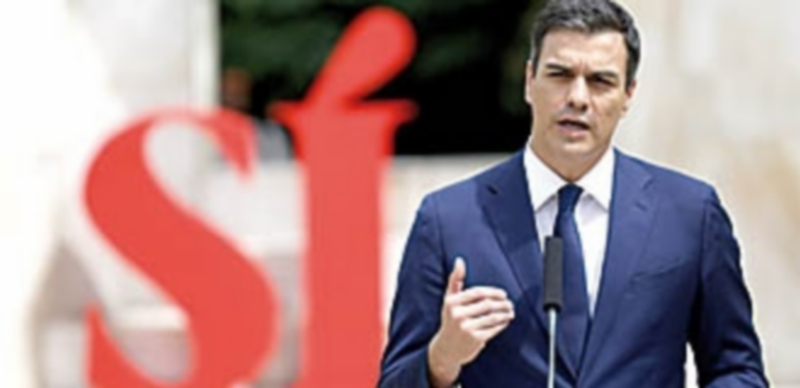 Sánchez fija el rechazo al referéndum catalán como línea roja para pactar 1 Pedro Sánchez durante la presentación del documento ‘Sí a los seis principios para el Gobierno del cambio’. / Efe