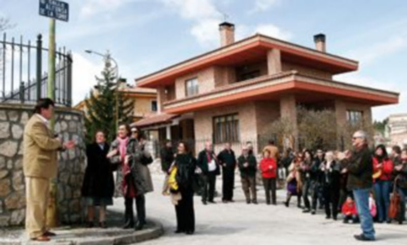 El Ayuntamiento le ha rendido homenaje recientemente dando su nombre a una calle del municipio. / Gabriel Gómez