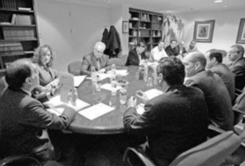 Villanueva preside una Comisión de Seguimiento del Acuerdo Marco de competitividad celebrado en 2007. / Ical