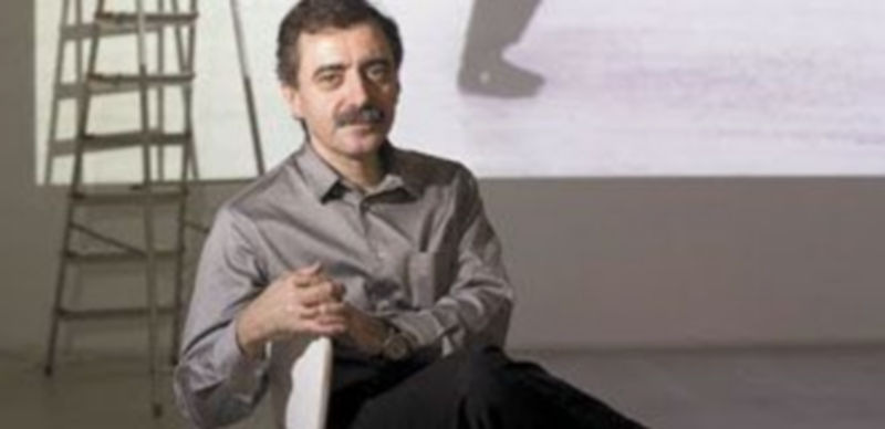 El director del Reina Sofía confiesa que los centros de arte tienen una relevancia «básica»