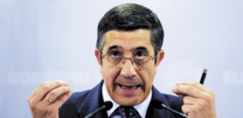 El dirigente vasco declina intervenir en la importante cita de su partido