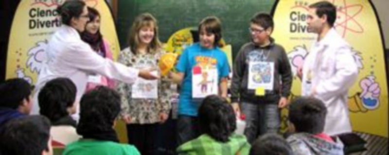 Un momento del desarrollo de uno de los talleres impartidos ayer en la villa./Nuria Pascual