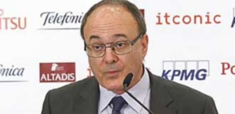 Linde avisa de “un posible corralito en una Cataluña independiente” 1 El gobernador del Banco de España