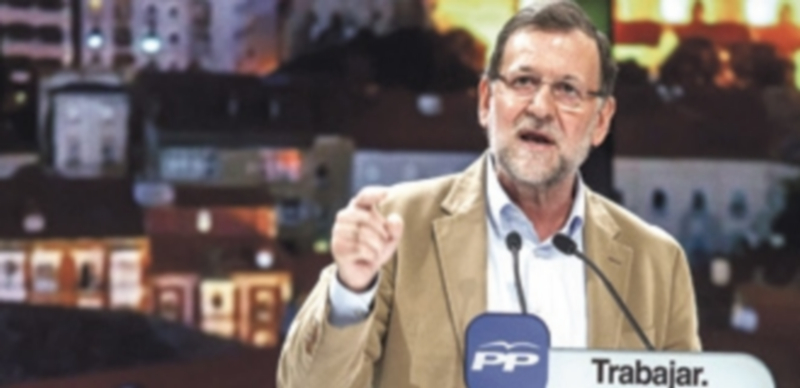 Rajoy anima a los votantes a “perseverar en lo que funciona” 1 El presidente del Gobierno