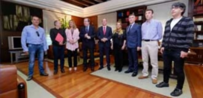 Herrera acuerda el Plan de Municipios Mineros con patronal y sindicatos 1 El presidente de la Junta de Castilla y León