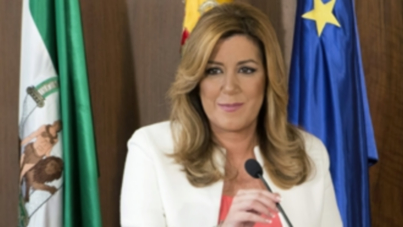Díaz promete gobernar para todos los andaluces y llama a la unidad 1 Susana Díaz durante el discurso de toma de posesión