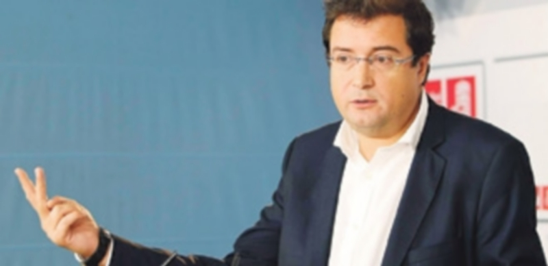 El PSOE no quiere cerrar el Senado pero sí reformarlo 1 El portavoz socialista en el Senado