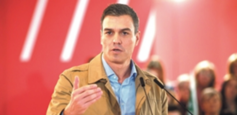 Sánchez aboga por “derribar los muros” levantados por Rajoy 1 Pedro Sánchez criticó que el Gobierno del PP haya “fracturado la cohesión social” con sus “recortes”. / Efe