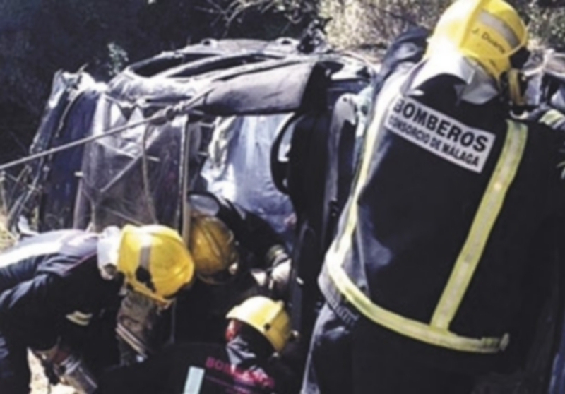 Uno de los accidentes de tráfico producidos estas navidades en Málaga. / E.p.