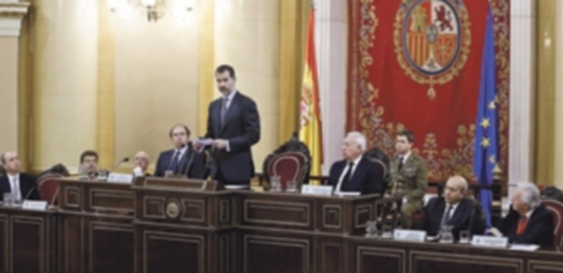 El Rey Felipe VI durante su discurso en el Senado. / Efe