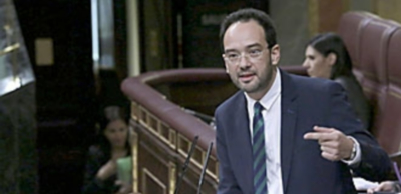 El portavoz socialista