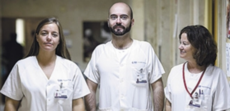 Marta Arsuaga Vicente (izq.)