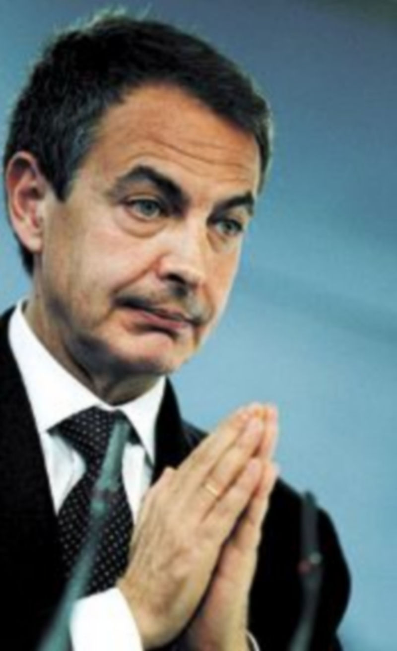 Rodríguez Zapatero afronta un año difícil debido a la crisis y a su descrédito. / Efe