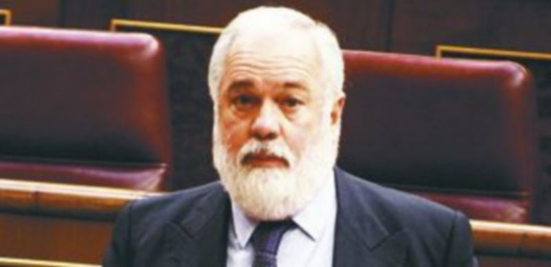 El ministro está luchando por los temas que más preocupan a los trabajadores del campo. / Europa Press