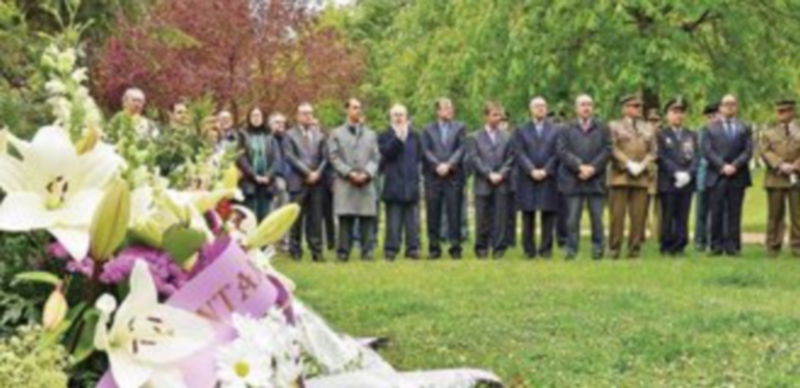 Cosidó resalta el auxilio humanitario como eje estratégico de la Policía 1 Homenaje y ofrenda floral en el sexto aniversario. / Ical