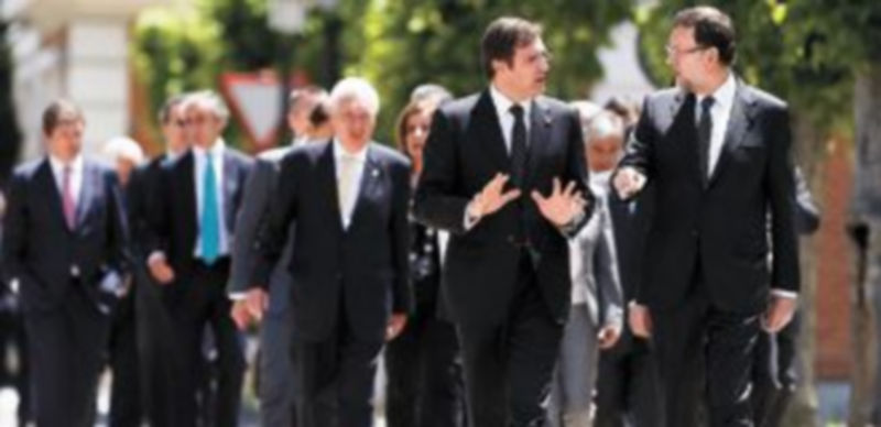 El dirigente gallego pasea con su ‘huésped’