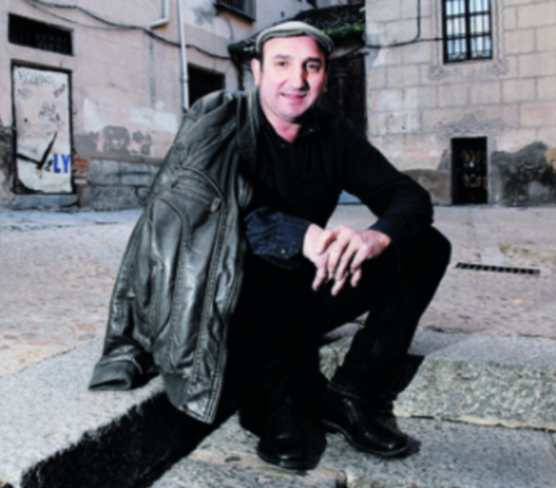 Kike Santana es un entusiasta de la vida