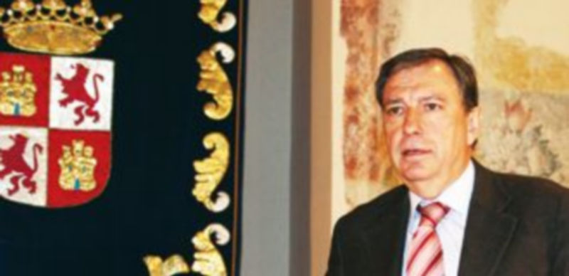 El consejero de Educación