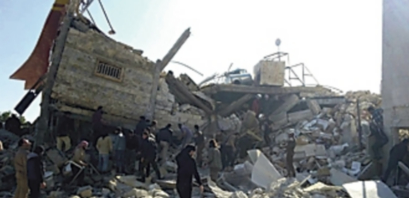 Siete trabajadores de Médicos Sin Fronteras perdieron la vida en el bombardeo de un hospital en la provincia de Idlib. / Efe