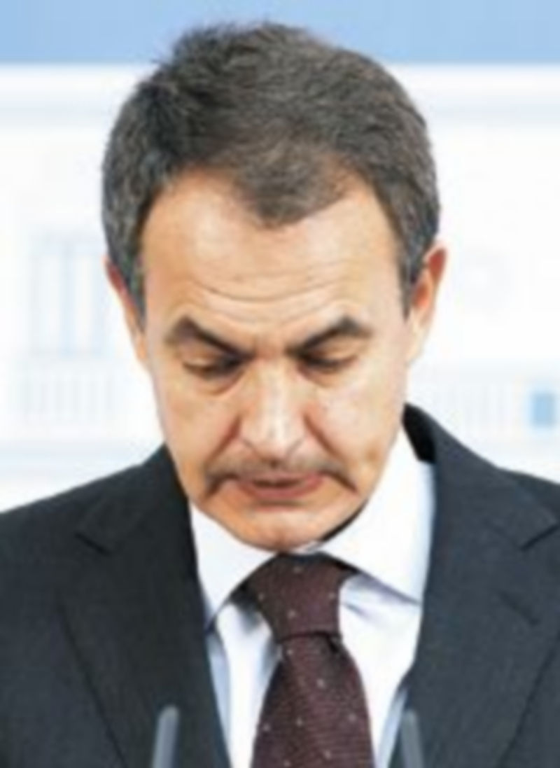 El gesto torcido de Zapatero era muy elocuente. / J. J. Guillén (Efe)