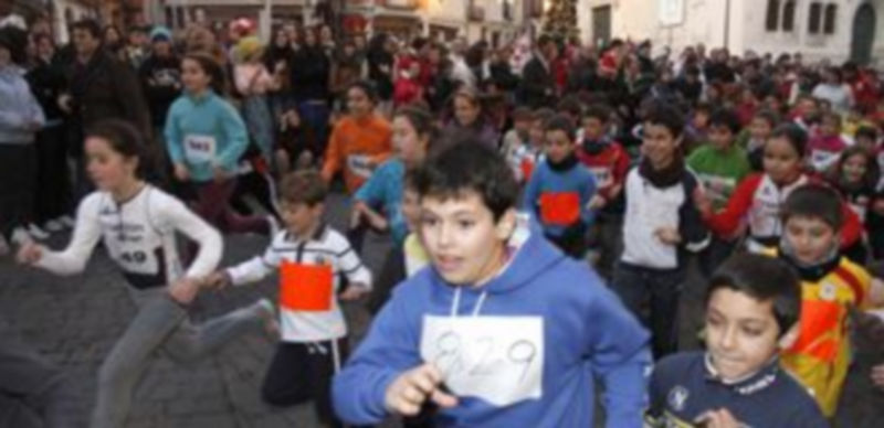 Los más pequeños tomando salida en la San Silvestre de 2011. / Gabriel Gómez