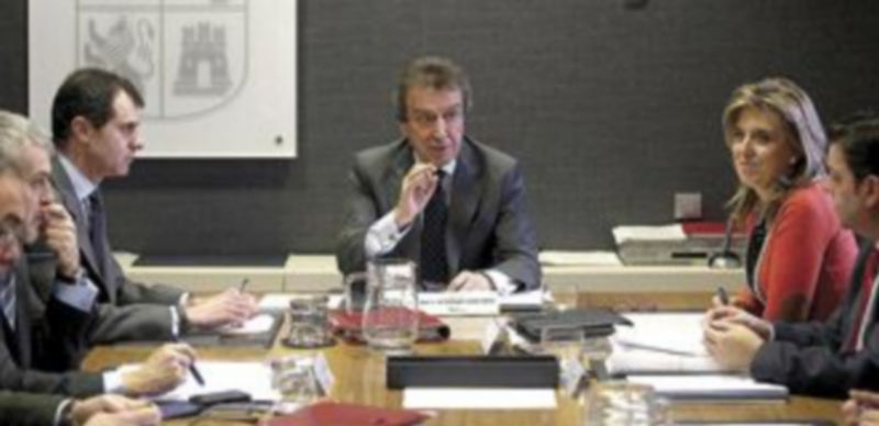 La Junta atenderá las dudas de los alcaldes sobre el modelo territorial 1 El consejero de la Presidencia