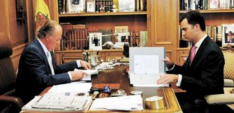 Don Juan Carlos asegura que su hijo «es el heredero más preparado de la Historia del país»