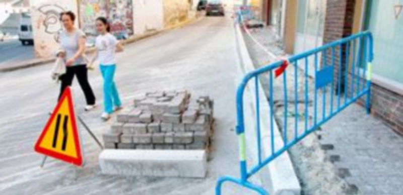 Las obras en la calle del Calvario comenzaron el pasado lunes y se prolongarán casi dos meses. / Gabriel Gomez