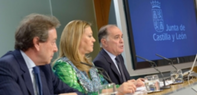 La Junta aprueba su rebaja fiscal y más financiación para las entidades locales 1 José Antonio de Santiago-Juárez