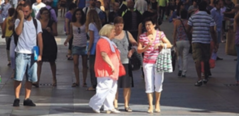 La confianza de los consumidores se situó en 89.3 puntos en el mes de septiembre. / Europa Press