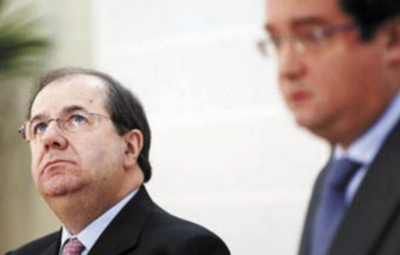 Juan Vicente Herrera (i) y Óscar López