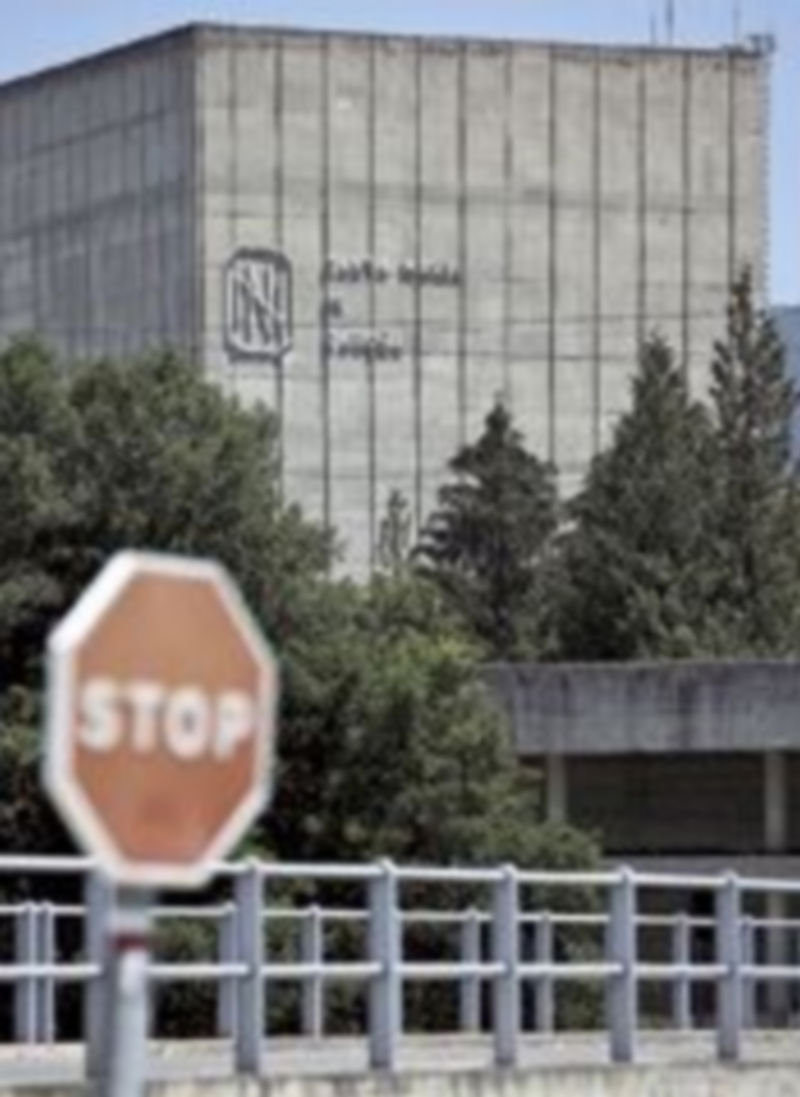 El CSN avala la maniobra del Gobierno para reabrir Garoña 1 La central nuclear de Santa María de Garoña. / LUIS LÓPEZ ARAICO