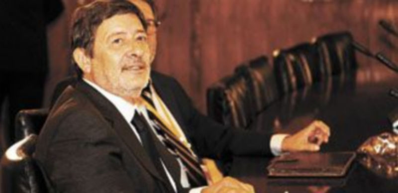 El exdirector de Trabajo del Ejecutivo sureño Francisco Javier Guerrero llegó a bromear con los periodistas antes de declarar y ser enviado a prisión. / Europa Press