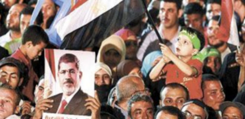 Los seguidores de Mursi salen a la calle a diario en todo el país. / Reuters