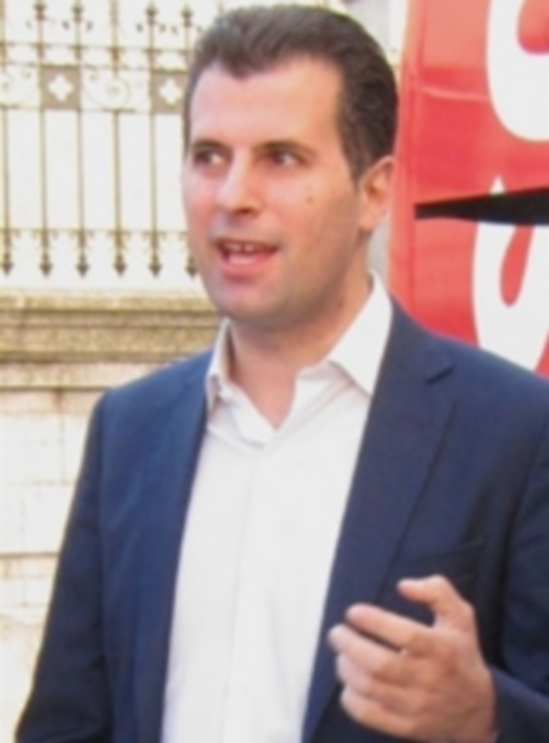 El líder socialista de Castilla y León