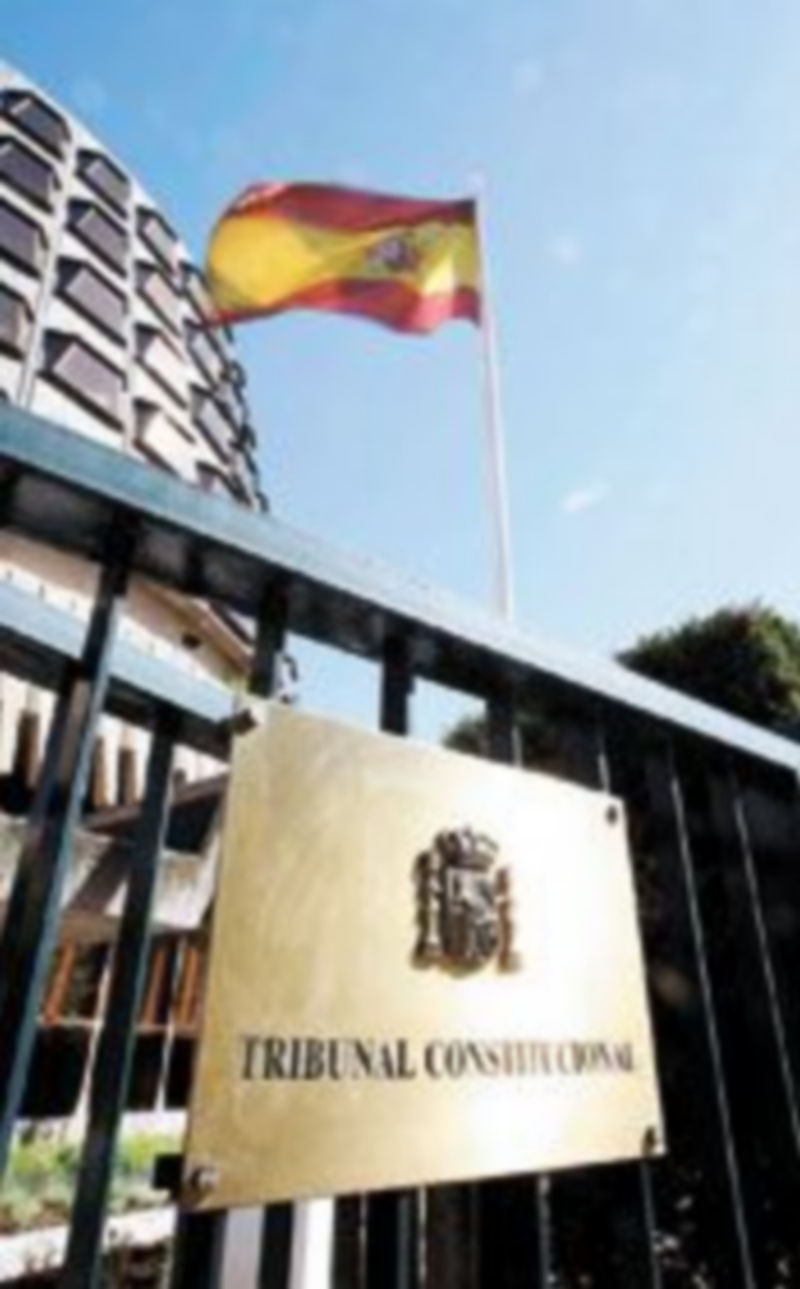 El Tribunal Constitucional lleva cuatro años intentando dictar una sentencia. / Efe
