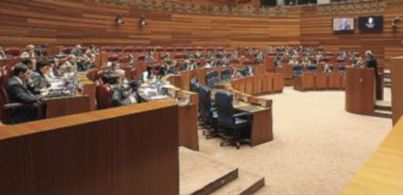 El PP aprueba el presupuesto de siete consejerías sin aceptar enmiendas 1 El pleno de las Cortes