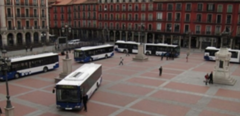 Castilla y León se situó en la mitad del ranking del uso del autobús urbano. / E.P.