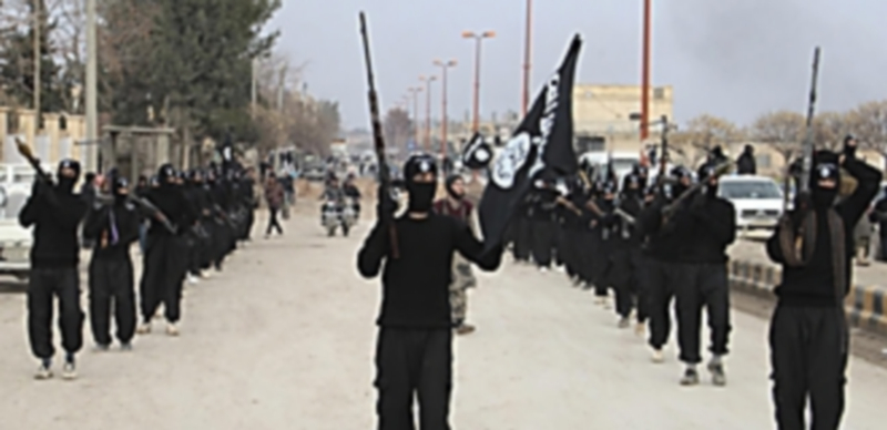 EI tiene facilidad para tomar el paso fronterizo que conecta la provincia siria de Alepo y la provincia turca de Kilis. / E. P.