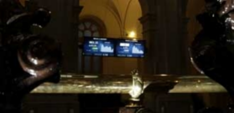 El Ibex se desploma un 4,44% por la incertidumbre económica global 1 El Ibex descendió a los 8.122