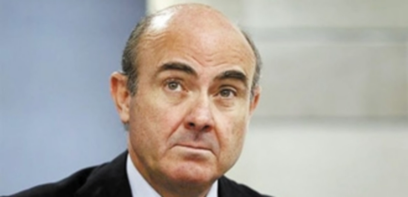 El titular de la cartera de Economía y Finanzas