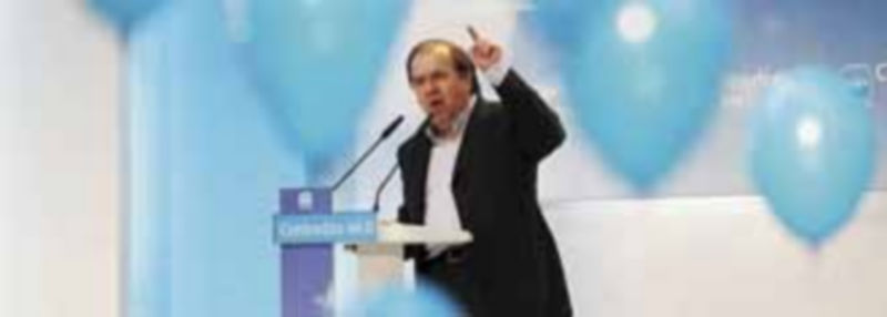 El candidato a la reelección a la Presidencia de la Junta