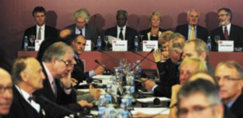 La Conferencia de Paz de San Sebastián contó con la presencia del exsecretario general de la ONU Kofi Annan. / Reuters