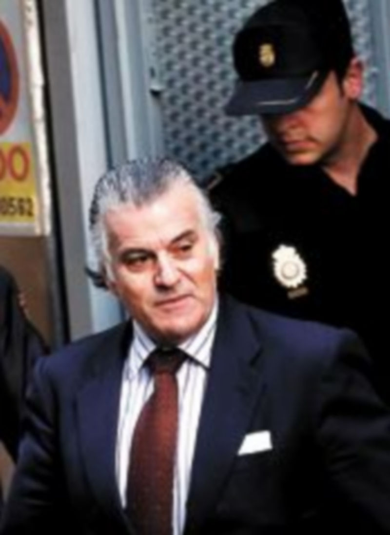 El extesorero del PP Luis Bárcenas sale de la Audiencia Nacional. /Reuters