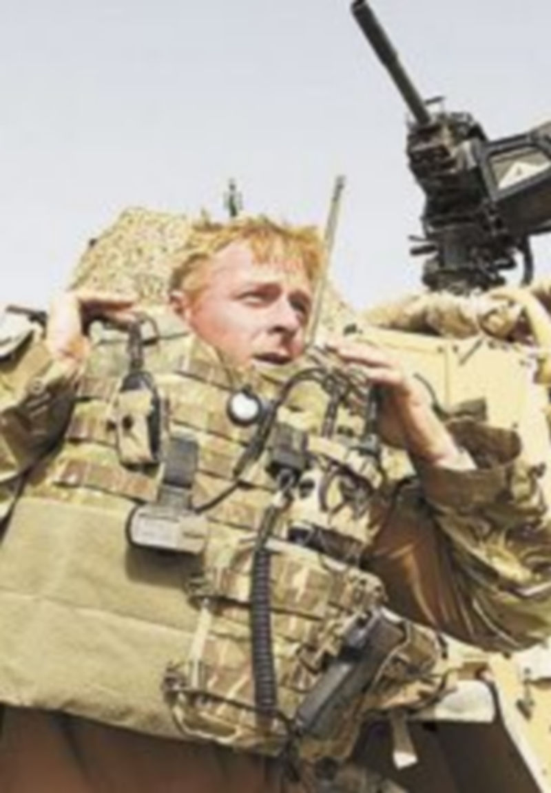 Los soldados británicos son de los primeros en cambiar de funciones. / Reuters