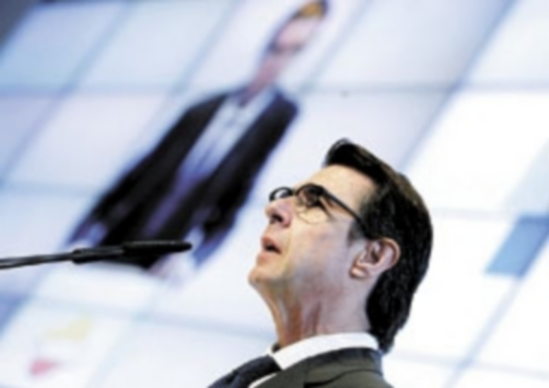 El ministro de Industria