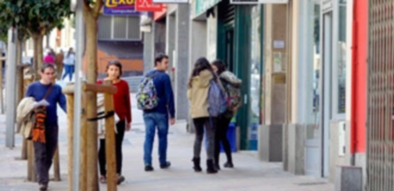 En la calle José Zorrilla se concentra un buen número de las empresas de la ciudad. / Kamarero