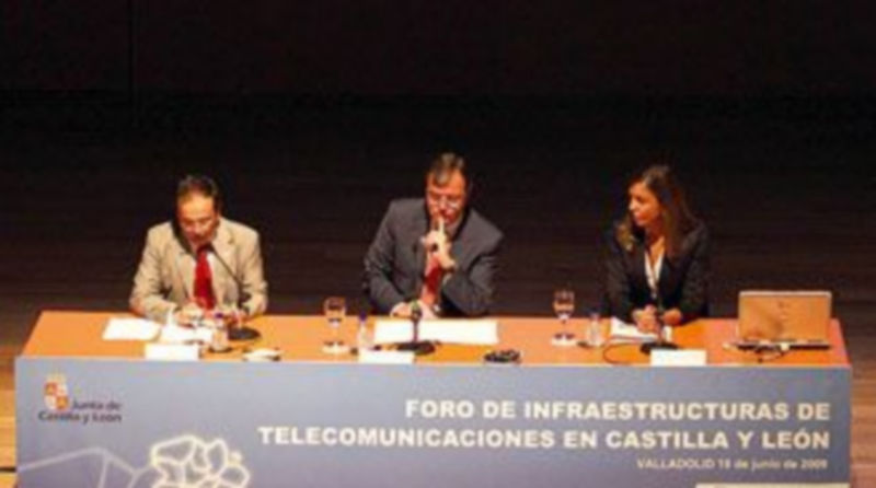 (De i. a d.) Evaristo Abril