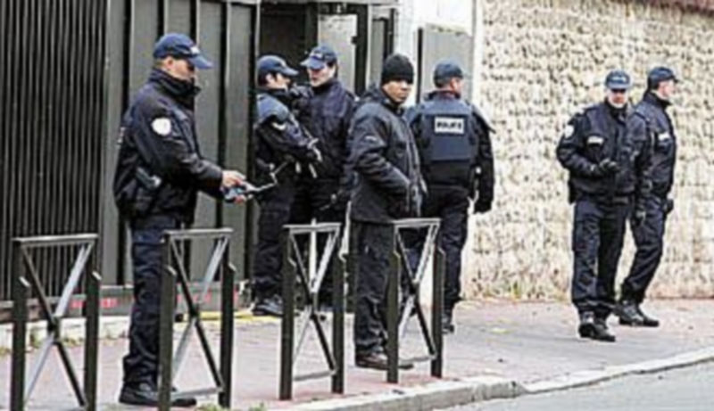 La colaboración española con la Policía francesa ha vuelto a ser vital para la detención del que actualmente era considerado ‘número uno’ de la banda terrorista. / EFE