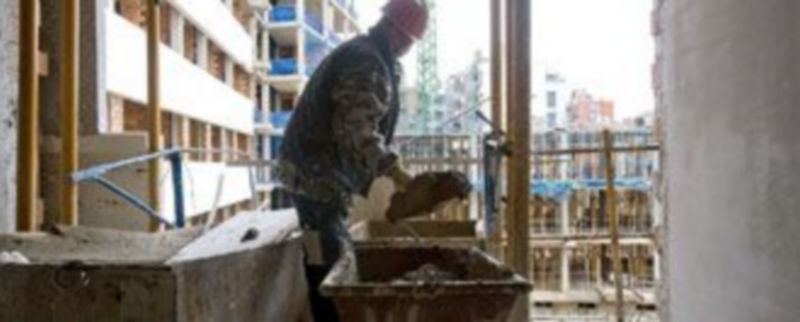 La construcción seguirá generando desempleo durante los seis primeros meses del año. / Ical